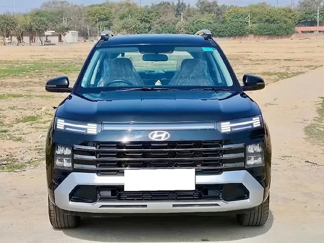 Used 2025 Hyundai Alcazar in Delhi