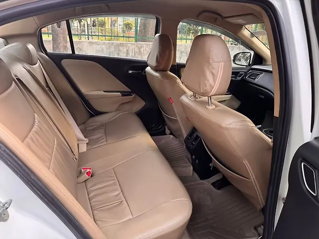 Used Honda City 4th Generation V Petrol [2017-2019] in Jalandhar