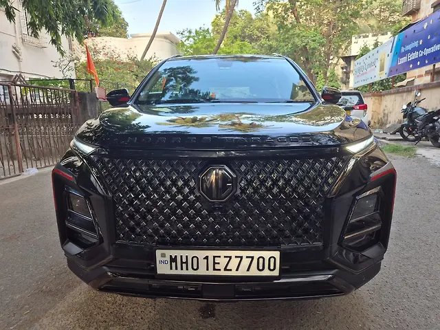 Used 2025 MG Hector in Mumbai