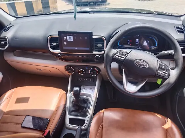 Used 2022 Hyundai Venue in Dak. Kannada