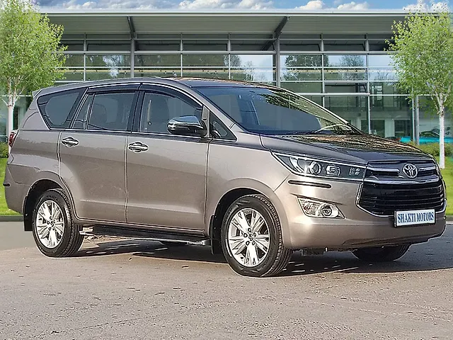 Used 2020 Toyota Innova Crysta in Delhi