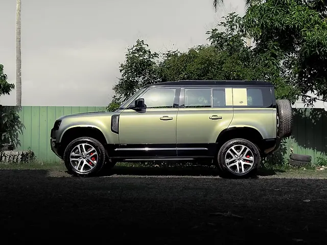 Used Land Rover Defender 110 HSE 3.0 Diesel [2021] in Malappuram