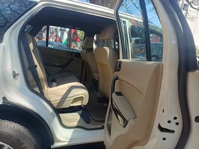 Used Ford Endeavour [2016-2019] Titanium 3.2 4x4 AT in Bangalore