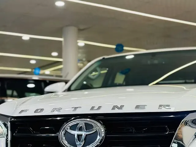 Used Toyota Fortuner 4X4 AT 2.8 Diesel in Mohali