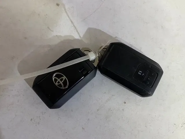Used Toyota Glanza [2019-2022] V CVT in Delhi