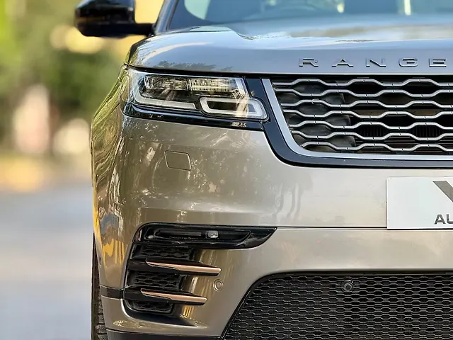 Used Land Rover Range Rover Velar [2017-2023] S R-Dynamic 2.0 Diesel in Mumbai