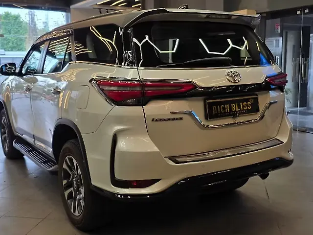 Used Toyota Fortuner Legender 4X2 2WD Diesel Turbo Automatic Dual Tone in Nagpur