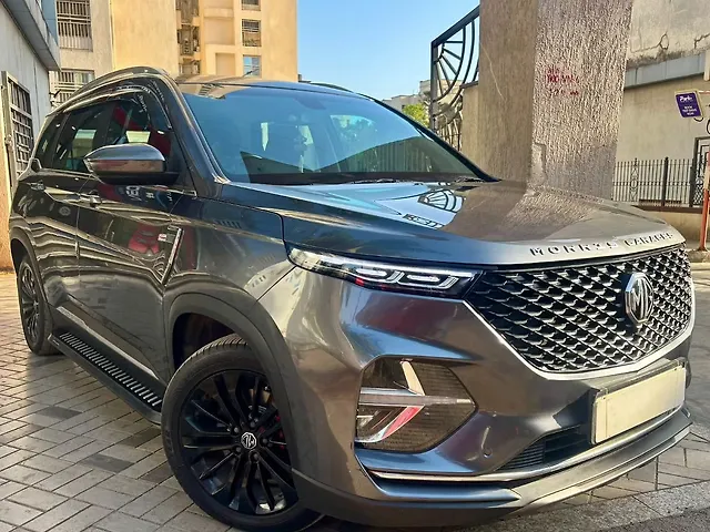 Used 2022 MG Hector Plus in Mumbai