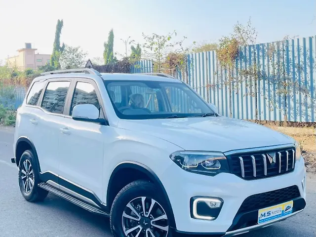 Used Mahindra Scorpio N Z8 2WD Diesel 2.0L Turbo Automatic 7 STR in Mumbai