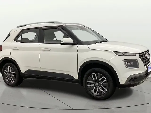 Used 2022 Hyundai Venue in Delhi