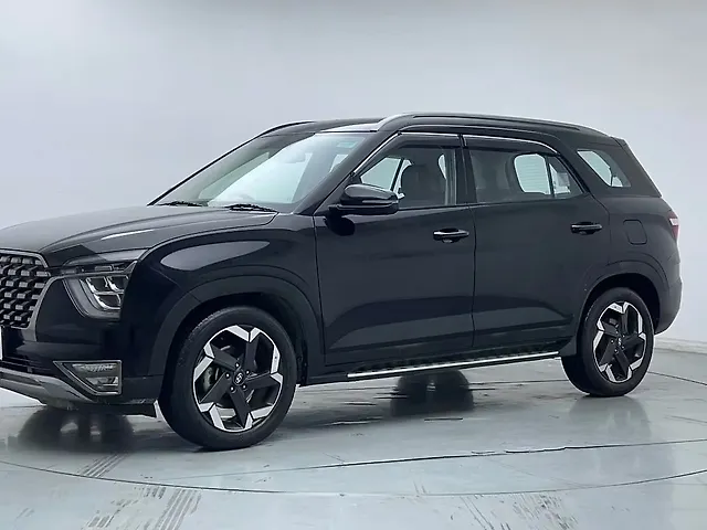 Used 2022 Hyundai Alcazar in Delhi