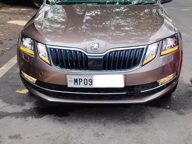 Used 2020 Skoda Octavia in Delhi