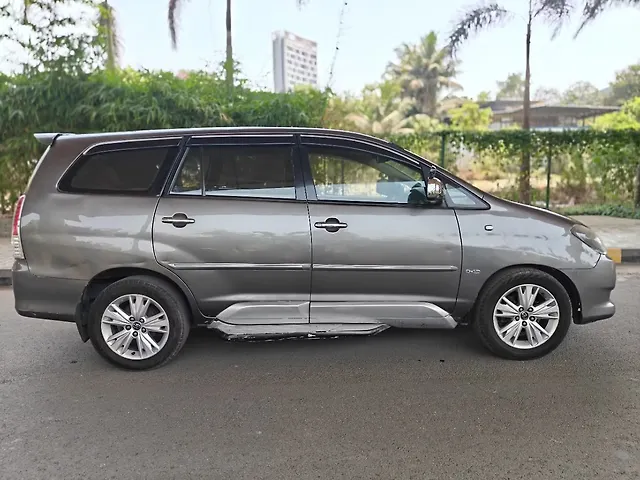 Used Toyota Innova [2005-2009] 2.5 V 8 STR in Mumbai