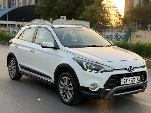Used 2017 Hyundai i20 Active in Ahmedabad