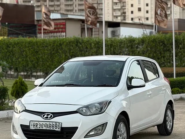 Used 2013 Hyundai i20 in Mohali