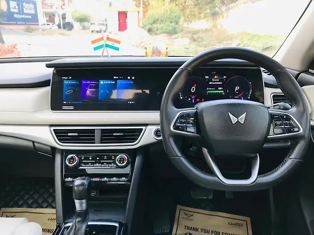 Used Mahindra Old Generation XUV700 AX 7 Diesel AT AWD Luxury Pack 7 STR [2021] in Lucknow
