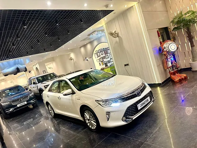 Used 2016 Toyota Camry in Delhi