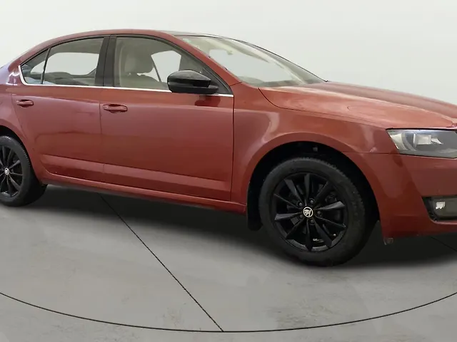 Used 2017 Skoda Octavia in Delhi