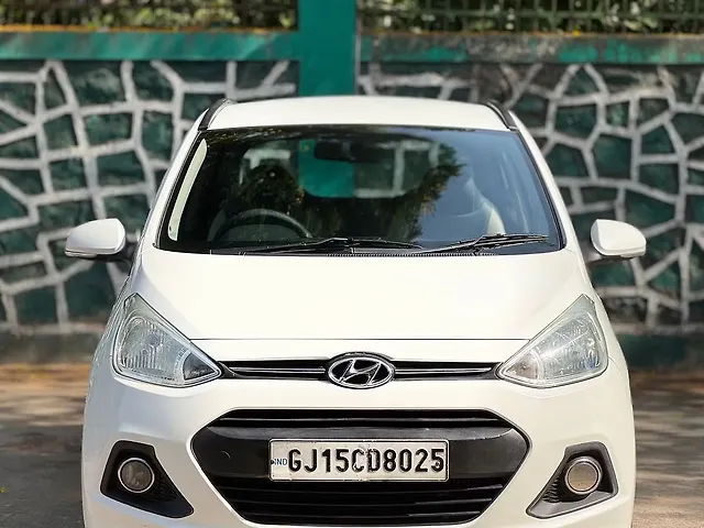 Used 2015 Hyundai Grand i10 in Surat