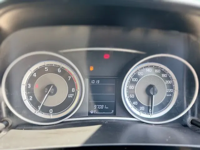 Used Maruti Suzuki Dzire [2017-2020] VXi in Surat
