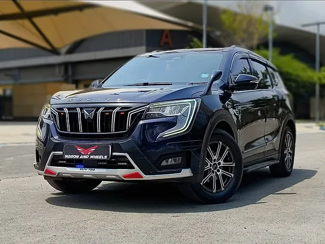 Used Mahindra Old Generation XUV700 AX 7 Diesel MT 7 STR [2023-2024] in Kolkata