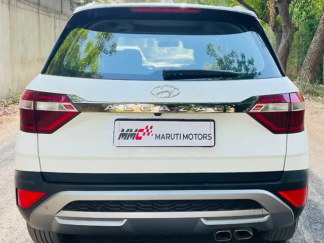 Used Hyundai Alcazar [2021-2023] Prestige (O) 7 STR 1.5 Diesel AT in Ahmedabad