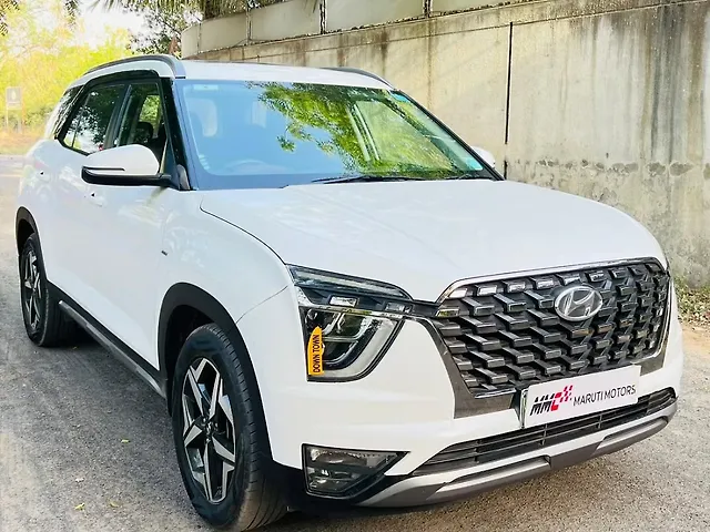 Used 2023 Hyundai Alcazar in Ahmedabad