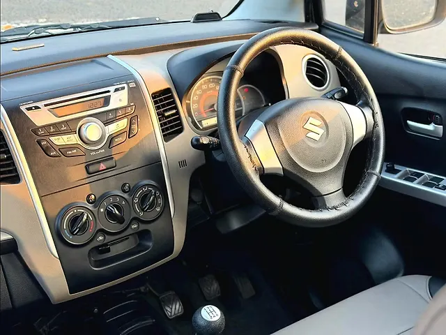 Used Maruti Suzuki Wagon R 1.0 [2014-2019] VXI in Kolkata