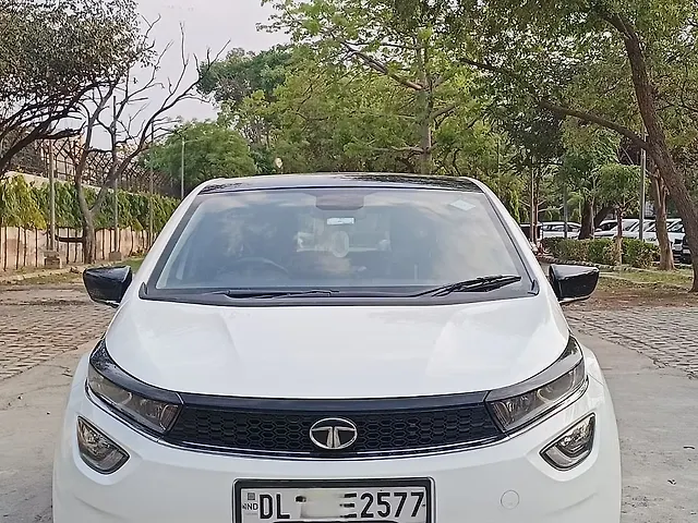 Used 2023 Tata Altroz in Delhi