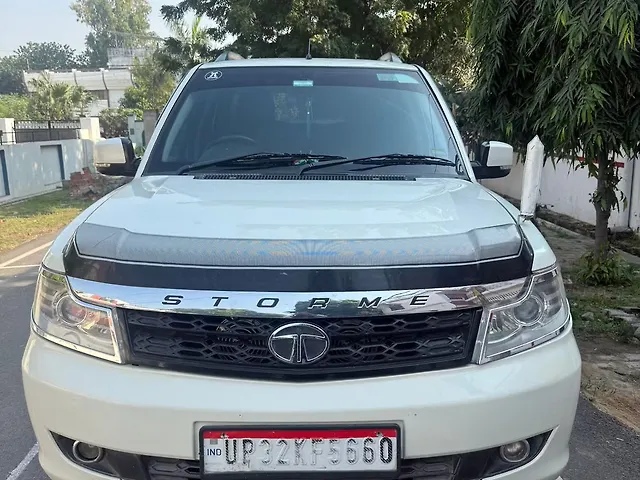 Used 2018 Tata Safari in Lucknow
