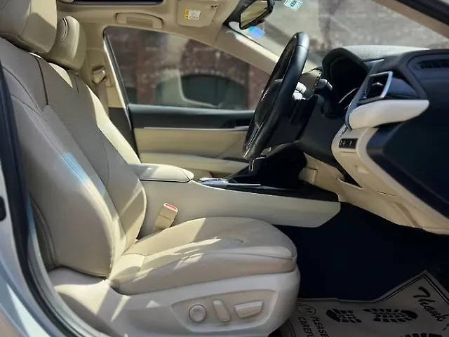 Used Toyota Camry [2022-2024] Hybrid in Delhi