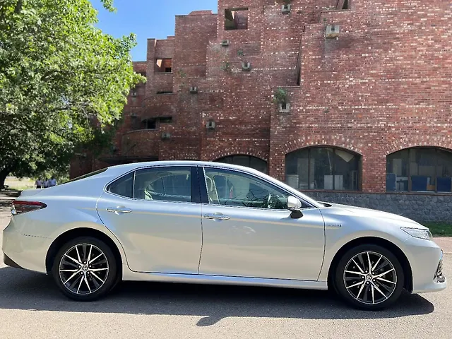 Used Toyota Camry [2022-2024] Hybrid in Delhi
