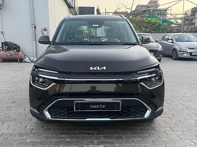 Used 2022 Kia Carens in Jaipur