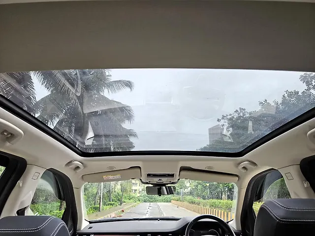 Used Land Rover Discovery Sport SE R-Dynamic Petrol in Mumbai Used Land Rover Discovery Sport SE R-Dynamic Petrol in Mumbai