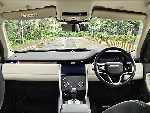 Used Land Rover Discovery Sport SE R-Dynamic Petrol in Mumbai Used Land Rover Discovery Sport SE R-Dynamic Petrol in Mumbai