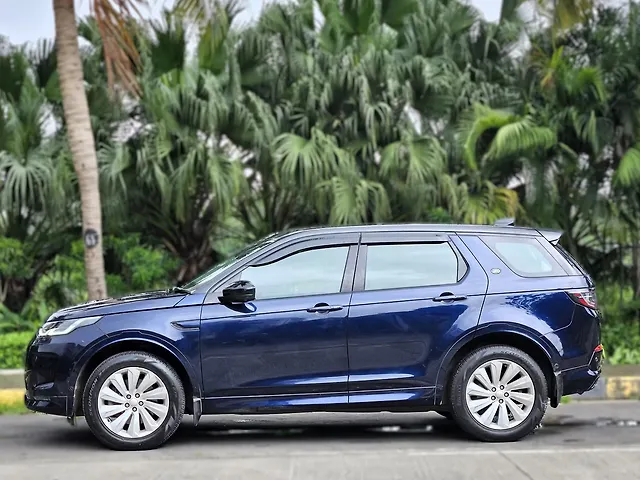 Used Land Rover Discovery Sport SE R-Dynamic Petrol in Mumbai Used Land Rover Discovery Sport SE R-Dynamic Petrol in Mumbai