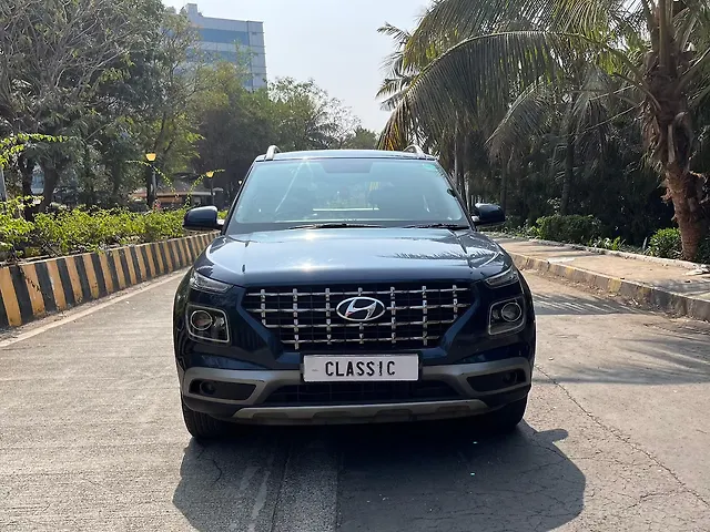 Used 2022 Hyundai Venue in Mumbai