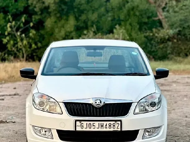 Used 2014 Skoda Rapid in Surat