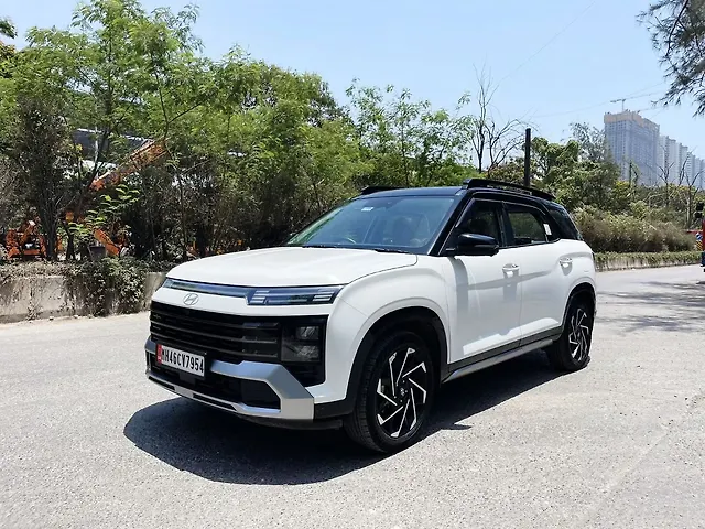 Used 2025 Hyundai Alcazar in Mumbai