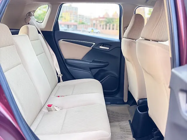 Used Honda Jazz [2015-2018] V AT Petrol in Vadodara