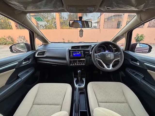 Used Honda Jazz [2015-2018] V AT Petrol in Vadodara