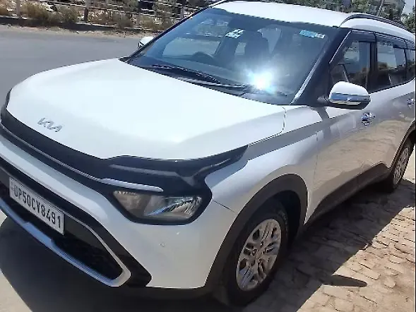 Used 2024 Kia Carens in Azamgarh Used 2024 Kia Carens in Azamgarh