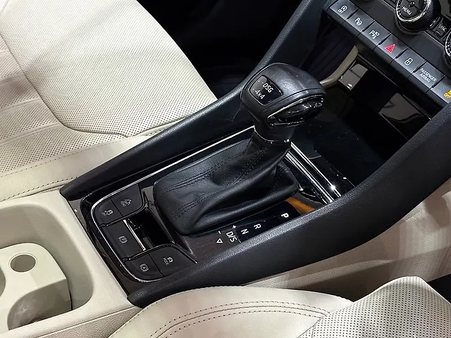 Used Skoda Kodiaq [2022-2025] L&K 4X4 [2022] in Bangalore