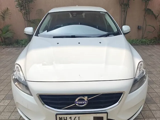 Used Volvo V40 [2016-2019] D3 Kinetic in Nashik