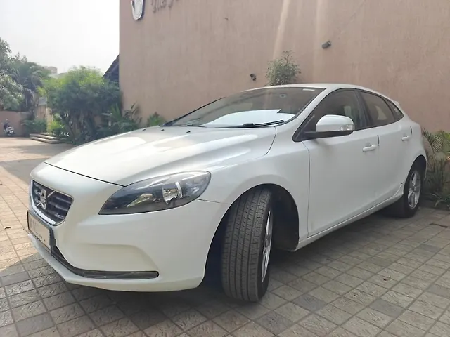 Used Volvo V40 [2016-2019] D3 Kinetic in Nashik