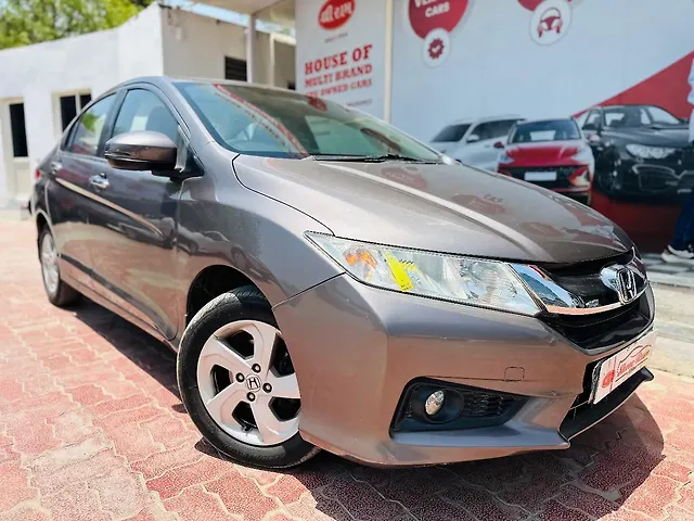 Used 2014 Honda City in Ahmedabad