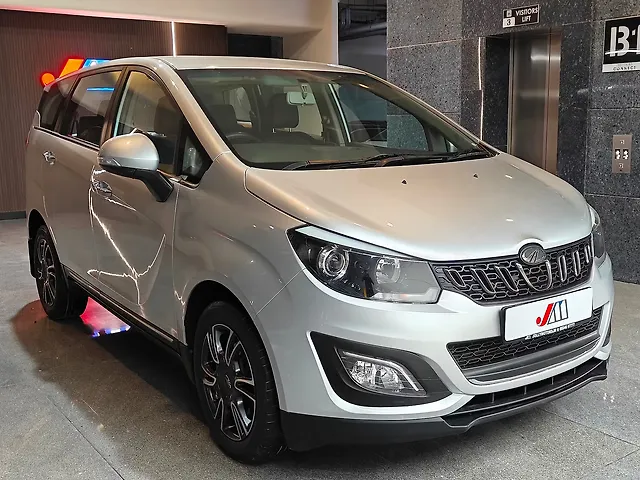 Used 2018 Mahindra Marazzo in Ahmedabad