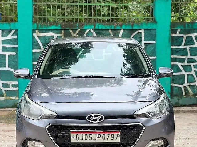 Used 2016 Hyundai Elite i20 in Surat