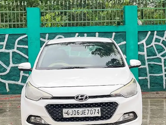 Used 2015 Hyundai Elite i20 in Surat