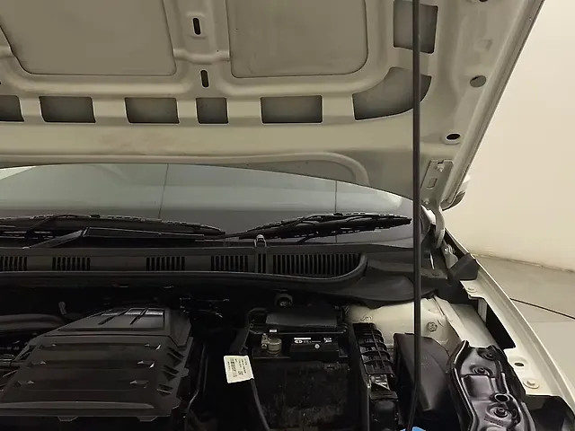 Used Volkswagen Virtus Comfortline Petrol 1.0L Turbo Manual in Thane